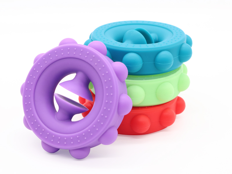 塑膠玩具和塑料玩具的區(qū)別在哪